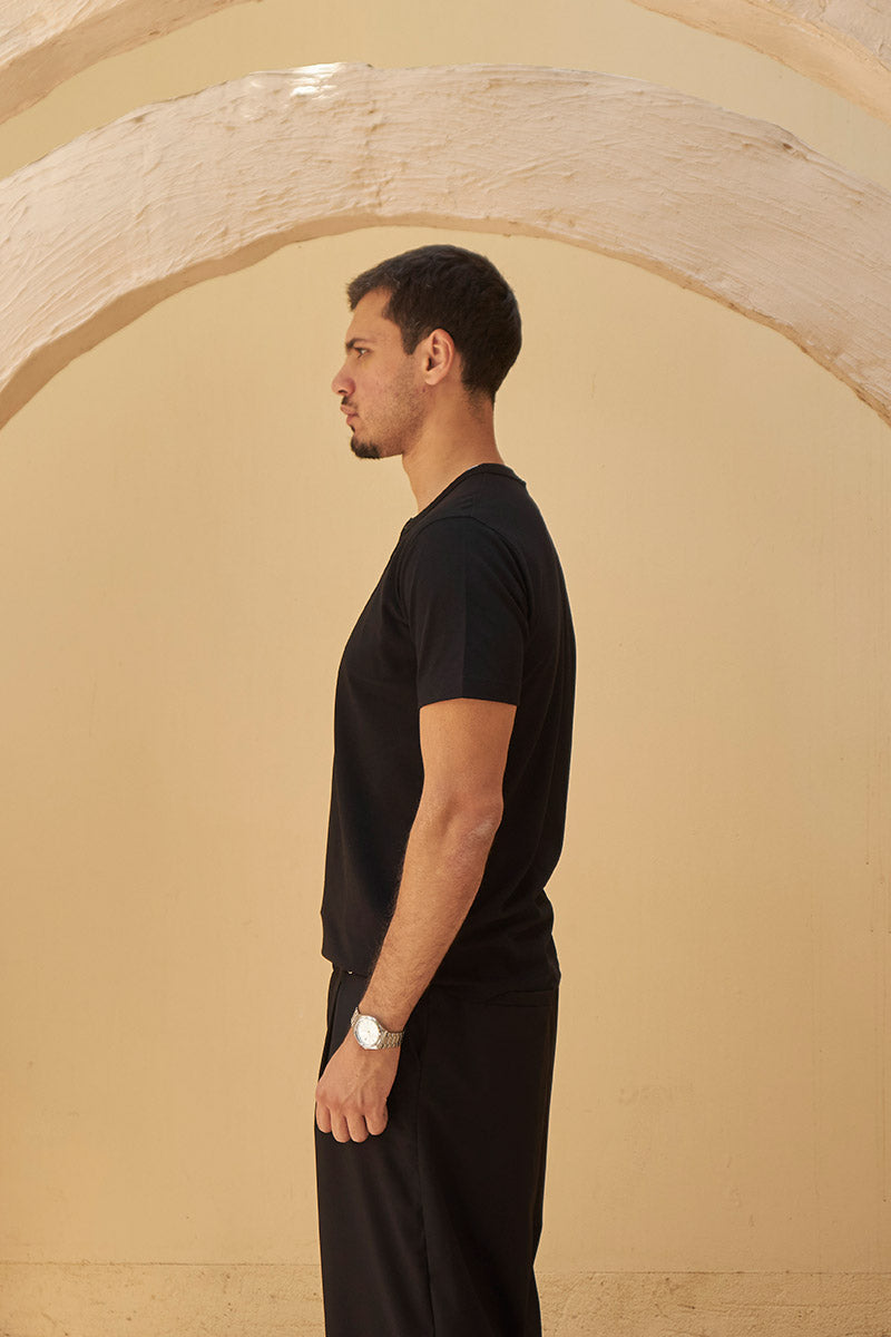 Heritage Henley Tee - Midnight Black